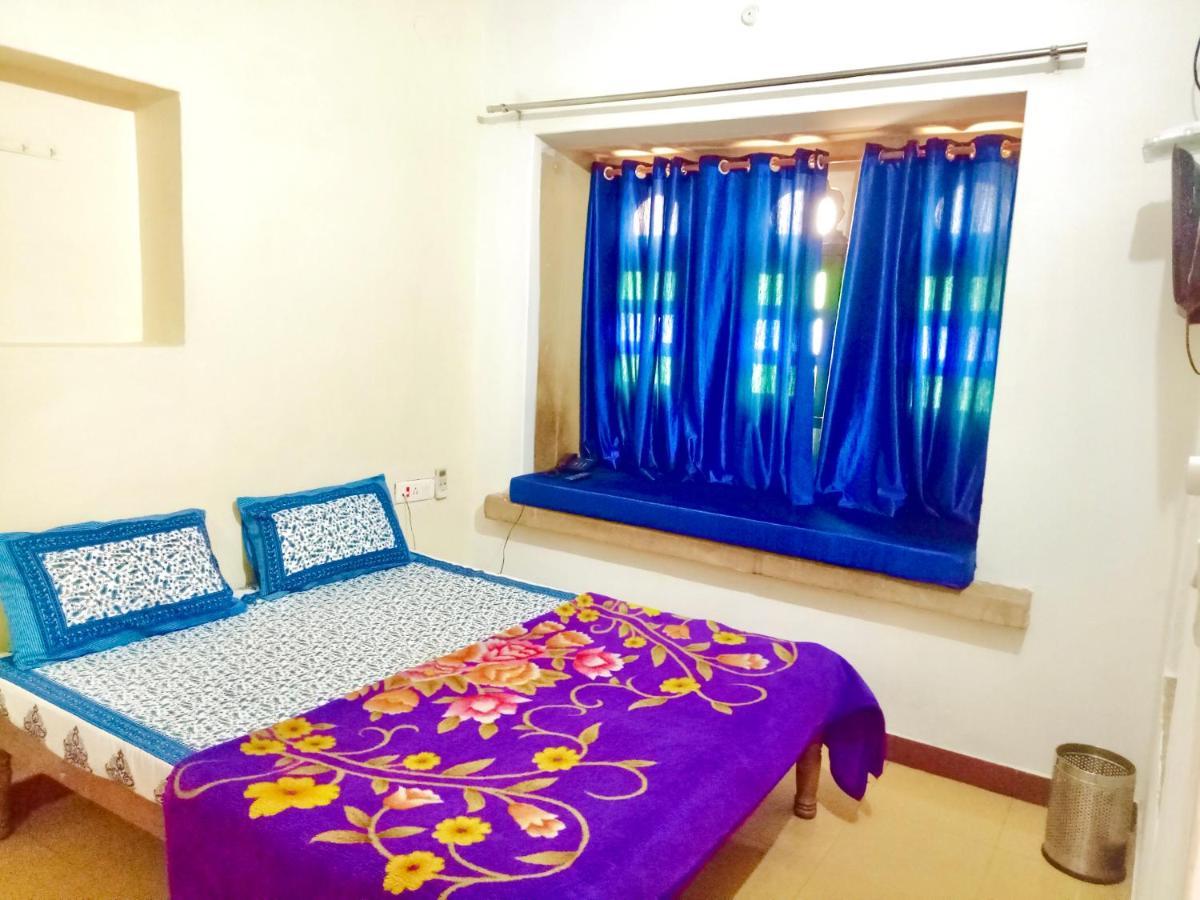 Hotel Desert Bloom Jaisalmer Εξωτερικό φωτογραφία