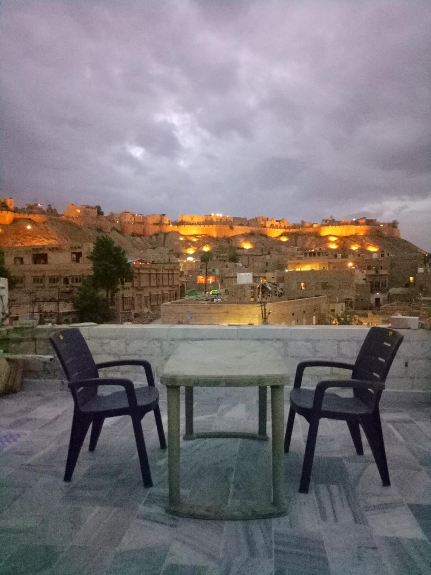 Hotel Desert Bloom Jaisalmer Εξωτερικό φωτογραφία